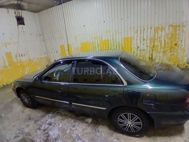 Hyundai Sonata-15