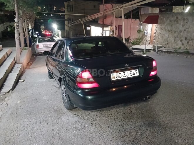 Hyundai Sonata-4