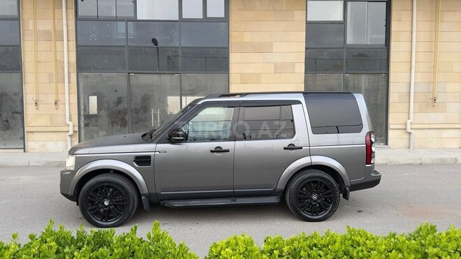 Land Rover Discovery-5