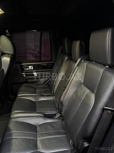 Land Rover Discovery-10