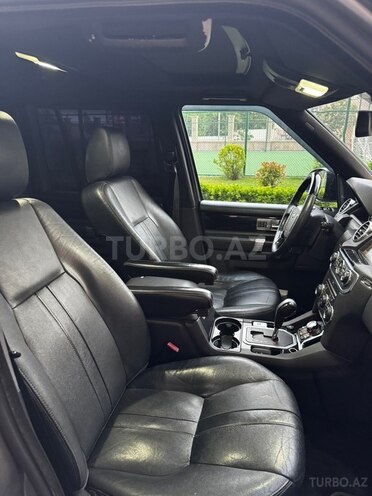 Land Rover Discovery-9