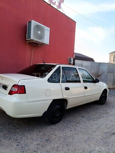 Daewoo Nexia-2