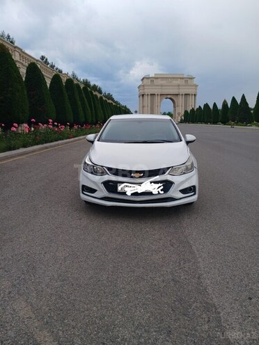 Chevrolet Cruze-1