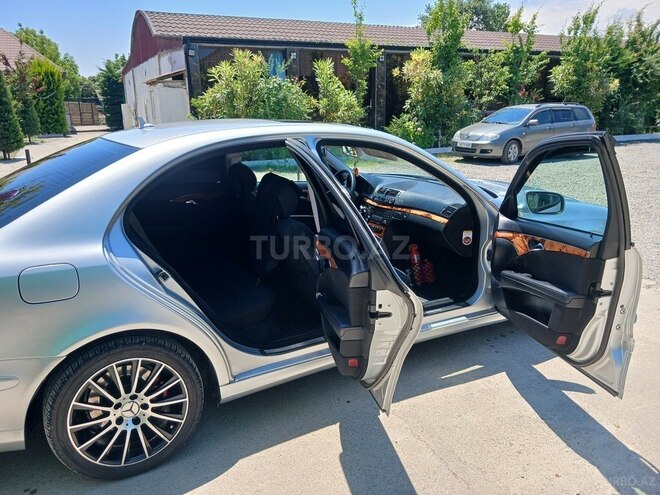 Mercedes E 220-5