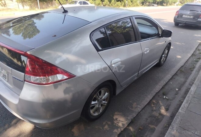 Honda Insight-4