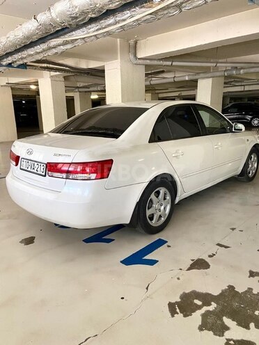 Hyundai Sonata-5