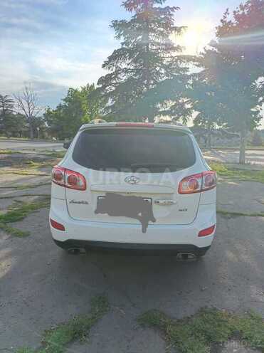 Hyundai Santa Fe-9