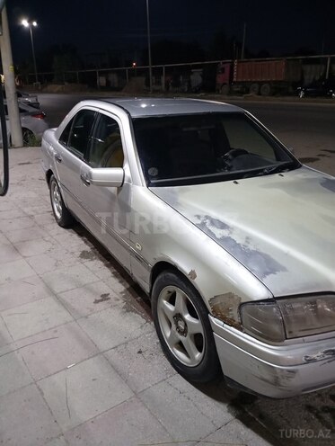 Mercedes C 250-3
