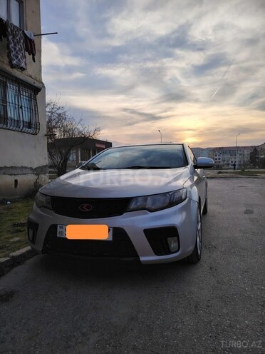Kia Cerato Koup-1