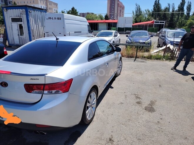 Kia Cerato Koup-5