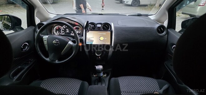 Nissan Note-8