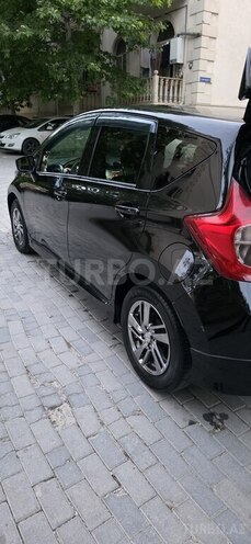 Nissan Note-5