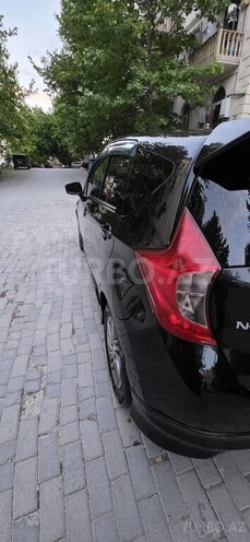 Nissan Note-4