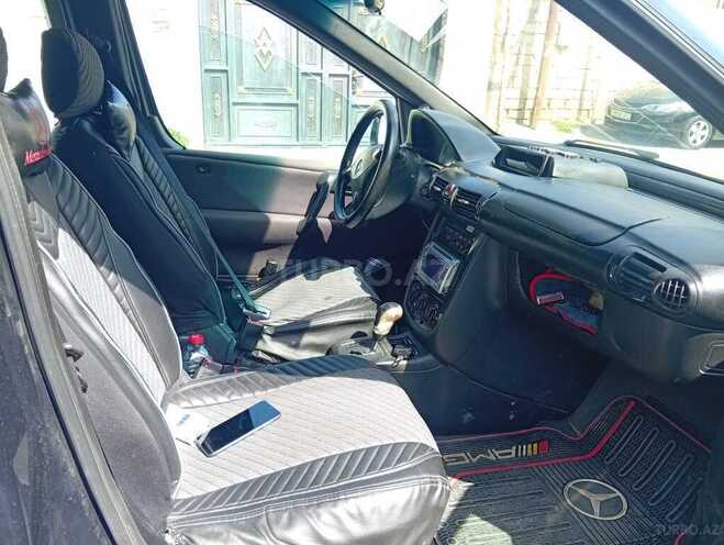 Mercedes Vaneo-5