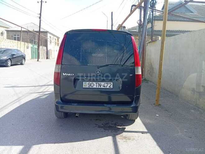 Mercedes Vaneo-4