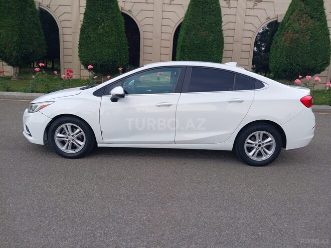 Chevrolet Cruze-4