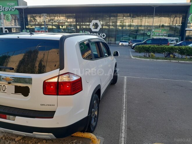 Chevrolet Orlando-4