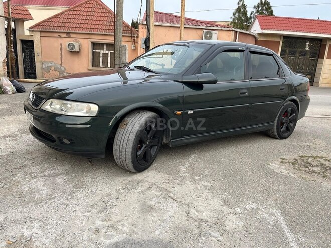 Opel Vectra-4