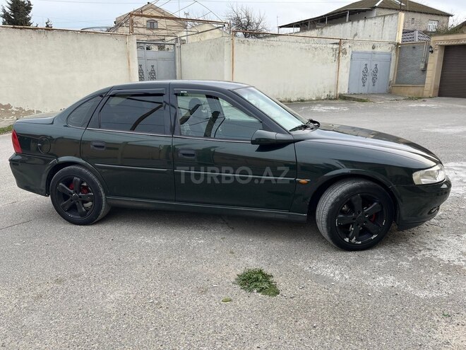 Opel Vectra-9