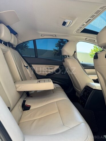 BMW 320-7