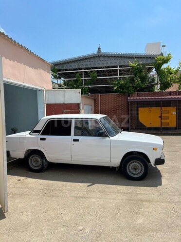 LADA (VAZ) 2107-3