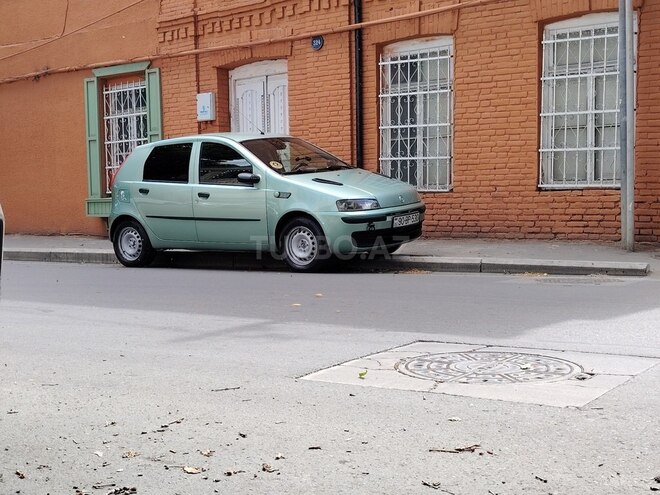 Fiat Punto-3