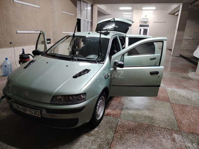 Fiat Punto-9