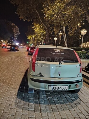 Fiat Punto-4