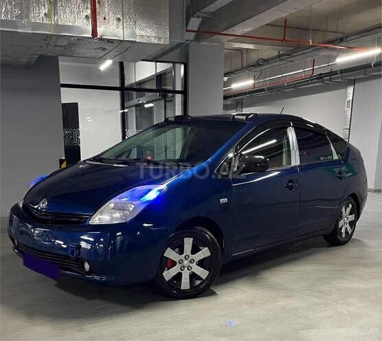 Toyota Prius-3