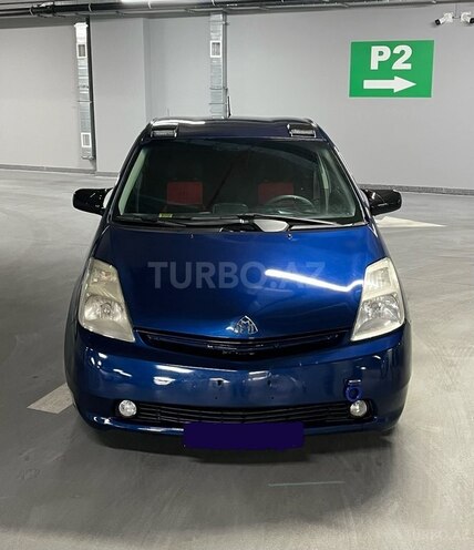 Toyota Prius-11