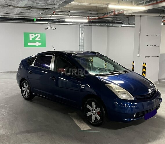 Toyota Prius-9