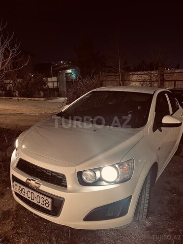 Chevrolet Aveo-4