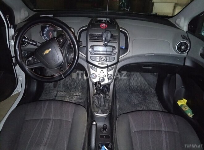 Chevrolet Aveo-9