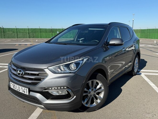 Hyundai Santa Fe-1