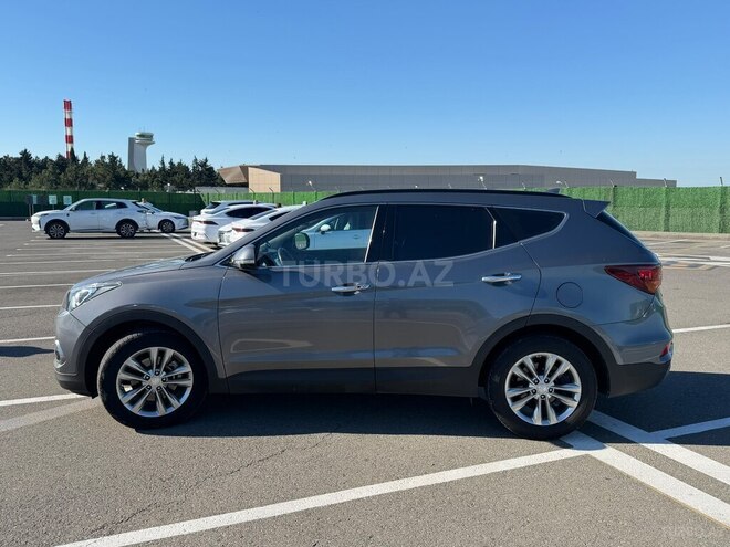 Hyundai Santa Fe-5
