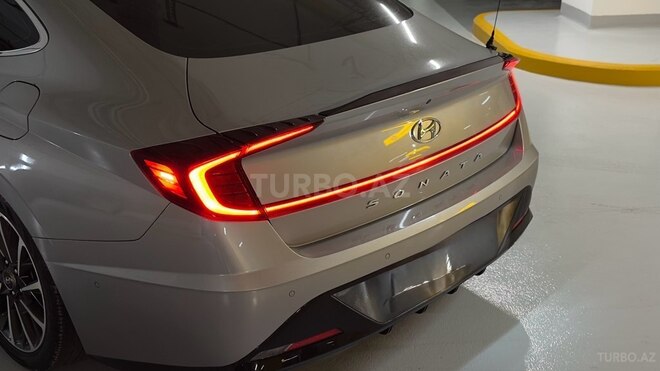 Hyundai Sonata-6