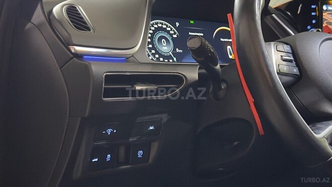 Hyundai Sonata-12