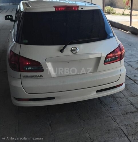Nissan Wingroad-3