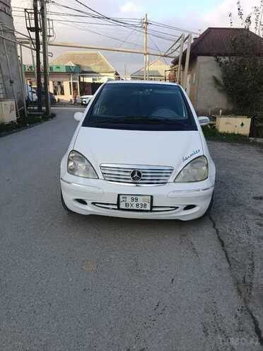 Mercedes A 140-1