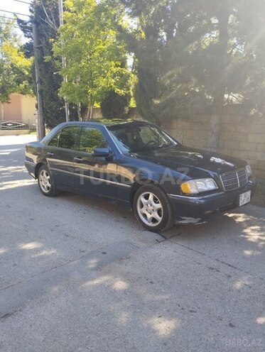 Mercedes C 230-2