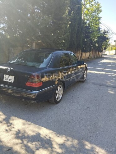 Mercedes C 230-4