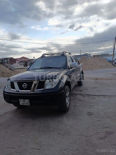 Nissan Navara-4