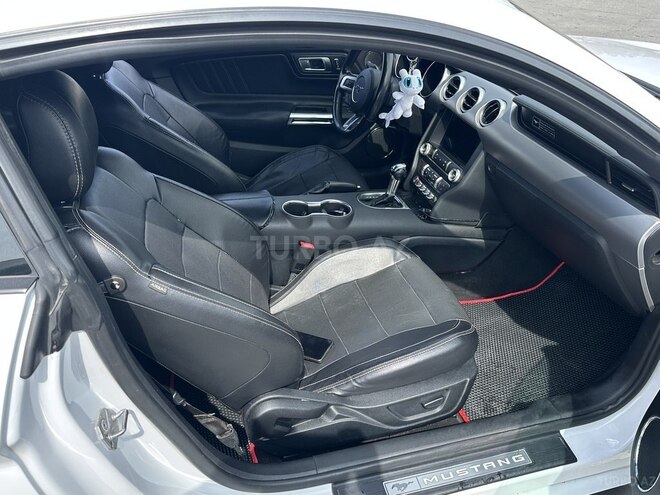 Ford Mustang-6