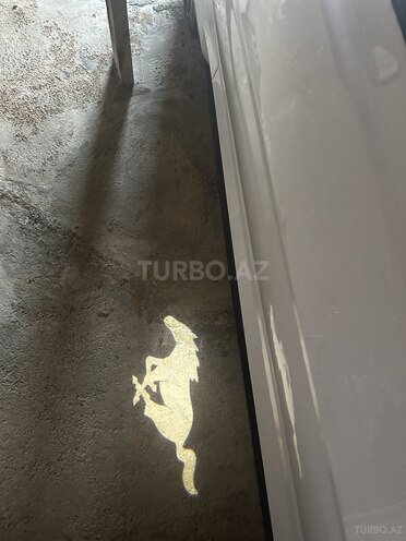 Ford Mustang-10