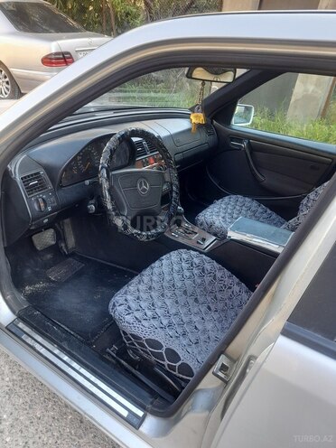 Mercedes C 180-5
