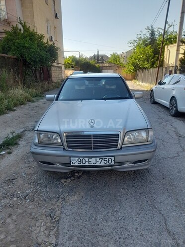 Mercedes C 180-2