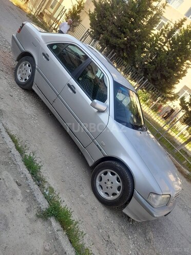 Mercedes C 180-3
