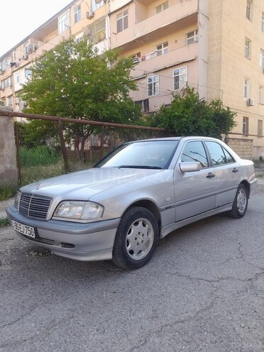 Mercedes C 180-1