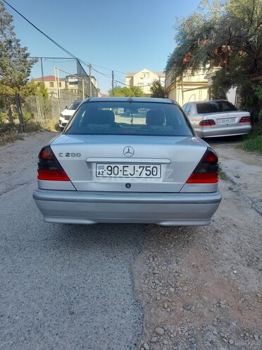 Mercedes C 180-4