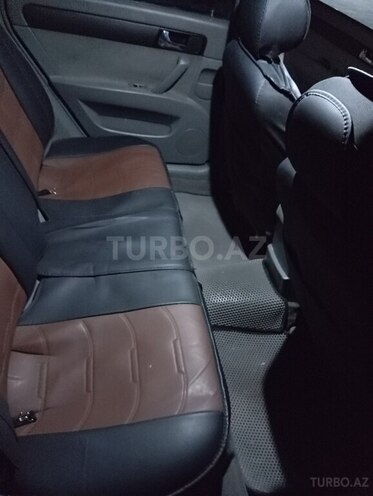 Daewoo Gentra-13